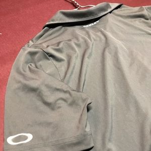 Oakley polo